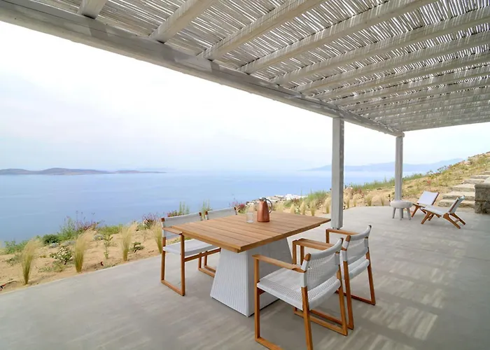 Villa Bluebird Seabird